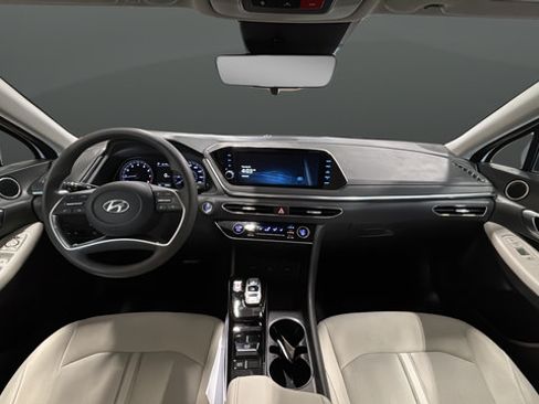 Used 2023 Hyundai Sonata SEL w/ Preferred Accessory Package FWD image 13