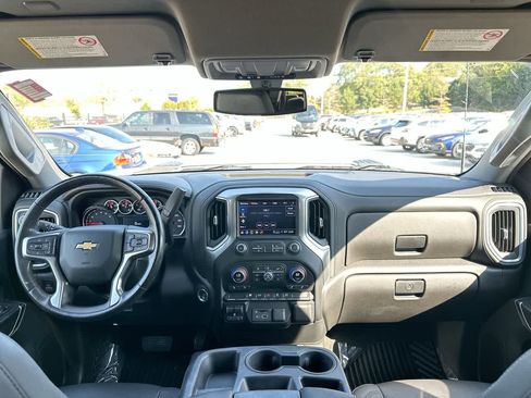 Used 2022 Chevrolet Silverado 3500 LTZ w/ Snow Plow Prep/Camper Package image 20