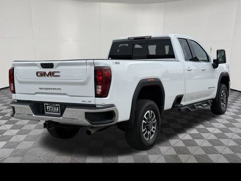 Used 2022 GMC Sierra 3500 SLE w/ SLE Convenience Package AWD/4WD image 6