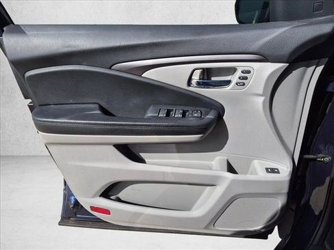 Used 2022 Honda Pilot EX-L image 13