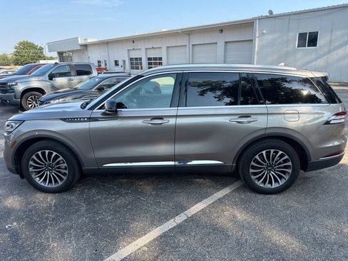 Used 2020 Lincoln Aviator Reserve AWD/4WD image 7