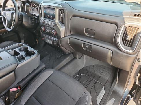 Used 2020 Chevrolet Silverado 1500 LT w/ Texas Edition RWD image 28