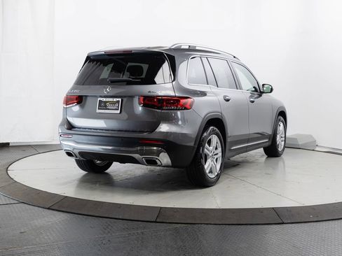 Certified 2023 Mercedes-Benz GLB 250 4MATIC image 31