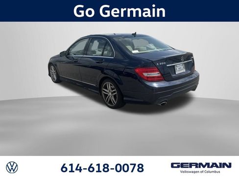 Used 2014 Mercedes-Benz C 300 4MATIC Sedan image 3