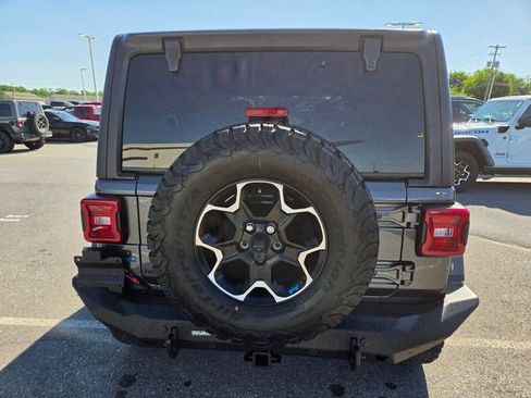 Used 2022 Jeep Wrangler Unlimited Rubicon 4xe w/ Cold Weather Group AWD/4WD image 13