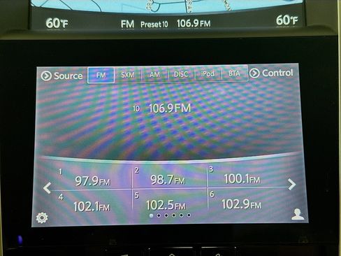 Used 2014 INFINITI Q50 Premium w/ Navigation Package image 19