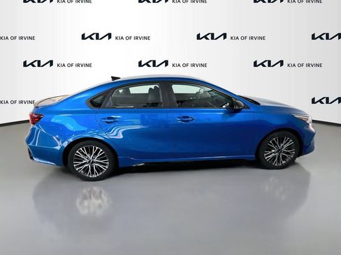 Used 2023 Kia Forte GT-Line FWD image 9