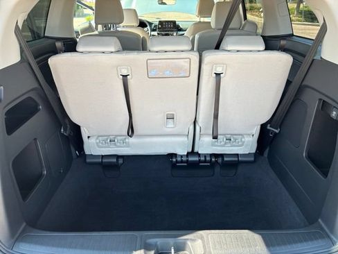 Certified 2026 Honda Odyssey EX-L image 35