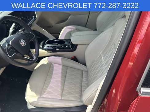 Used 2022 Buick Envision Avenir w/ Technology Package II FWD image 14