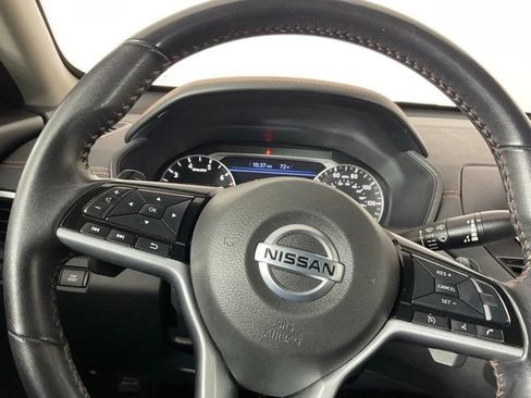 Used 2021 Nissan Altima 2.5 SR FWD image 21