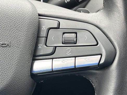 Certified 2023 Cadillac XT4 Premium Luxury w/ Cold Weather Package image 31