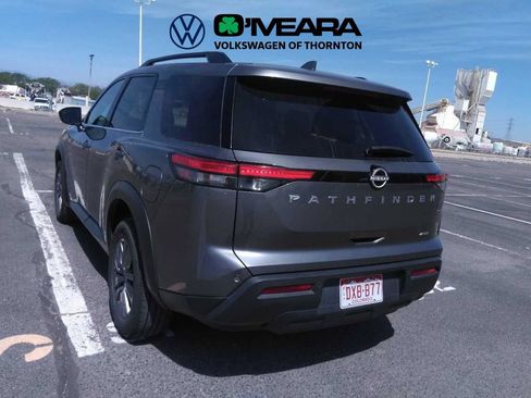 Used 2025 Nissan Pathfinder SV AWD/4WD image 2
