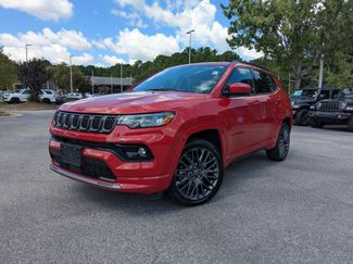 Used 2023 Jeep Compass Limited image 1