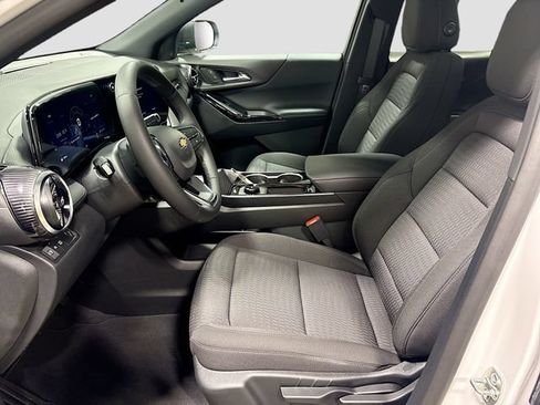 New 2027 Chevrolet Equinox LT FWD image 20
