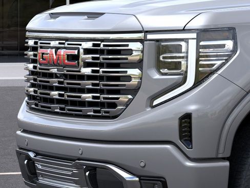 New 2026 GMC Sierra 1500 Denali w/ Technology Package AWD/4WD image 40