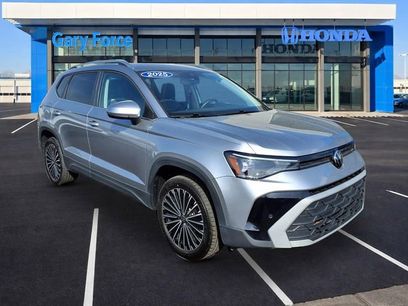 Used 2025 Volkswagen Taos SE