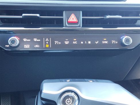 New 2025 Kia EV6 Light image 16