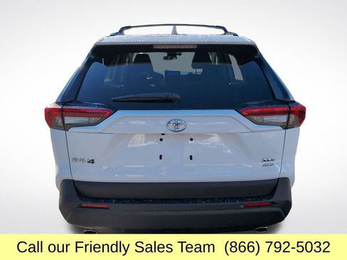 New 2025 Toyota RAV4 XLE w/ Convenience Package image 4