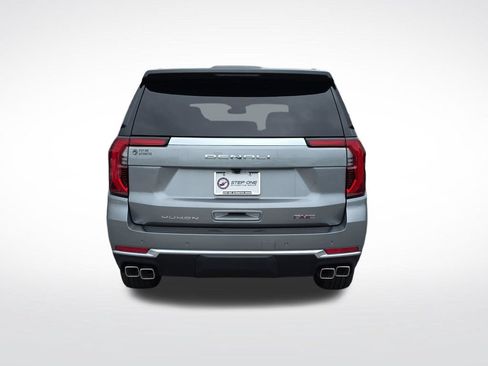 New 2026 GMC Yukon Denali w/ Sun & Power Step Package AWD/4WD image 5