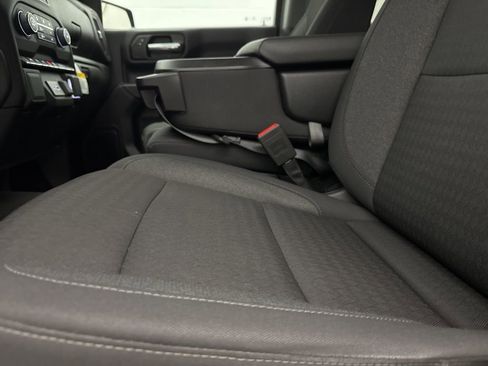 Used 2024 Chevrolet Silverado 1500 Custom Trail Boss image 22