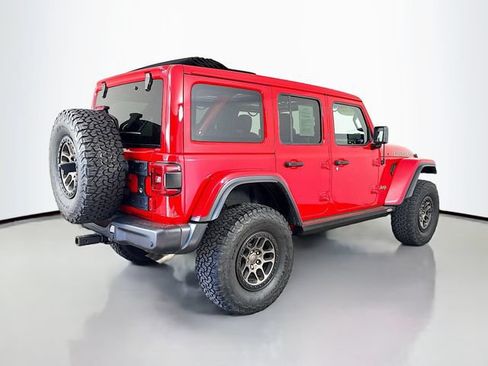 Used 2021 Jeep Wrangler Unlimited Rubicon w/ Xtreme Recon 35" Tire Package AWD/4WD image 7