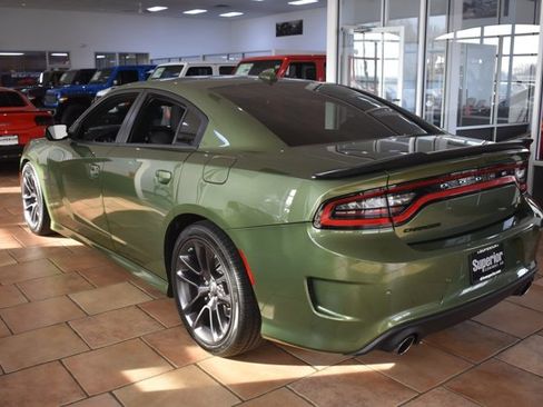 Used 2020 Dodge Charger Scat Pack image 8