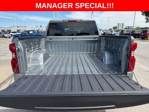 Used 2026 Chevrolet Silverado 1500 LT AWD/4WD image 33