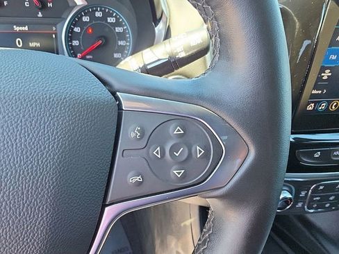 Used 2023 Chevrolet Traverse LT AWD/4WD image 11