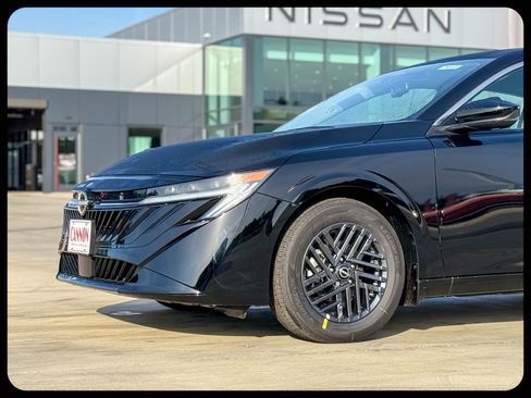 New 2026 Nissan Sentra SV w/ SV Convenience Package FWD image 2