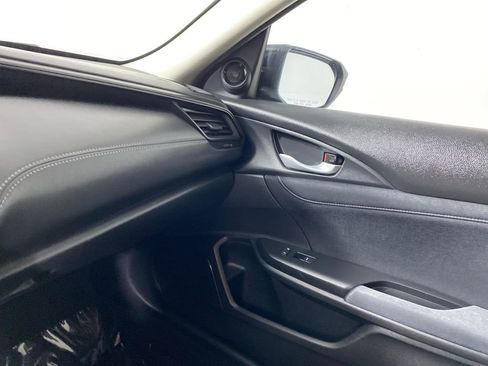 Used 2020 Honda Insight EX image 23