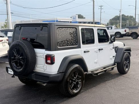 Used 2019 Jeep Wrangler Unlimited Sport AWD/4WD image 9