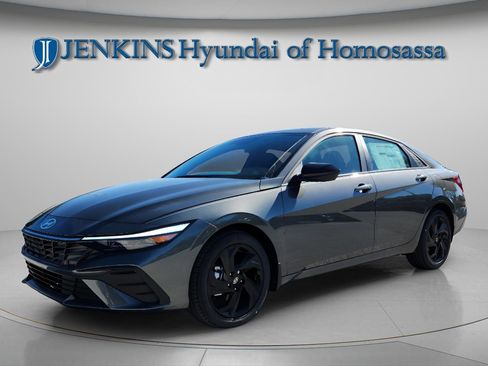 New 2026 Hyundai Elantra Sport image 2