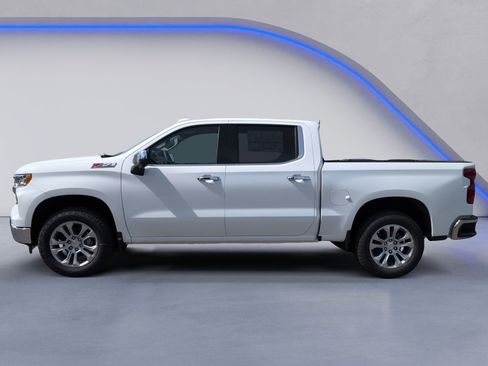 New 2026 Chevrolet Silverado 1500 LTZ w/ LTZ Premium Package AWD/4WD image 5