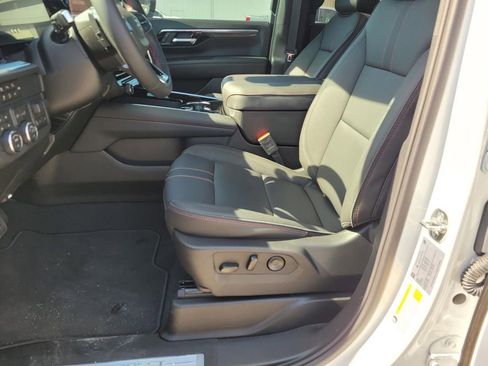 New 2026 Chevrolet Tahoe RST w/ RST Capability Package AWD/4WD image 11