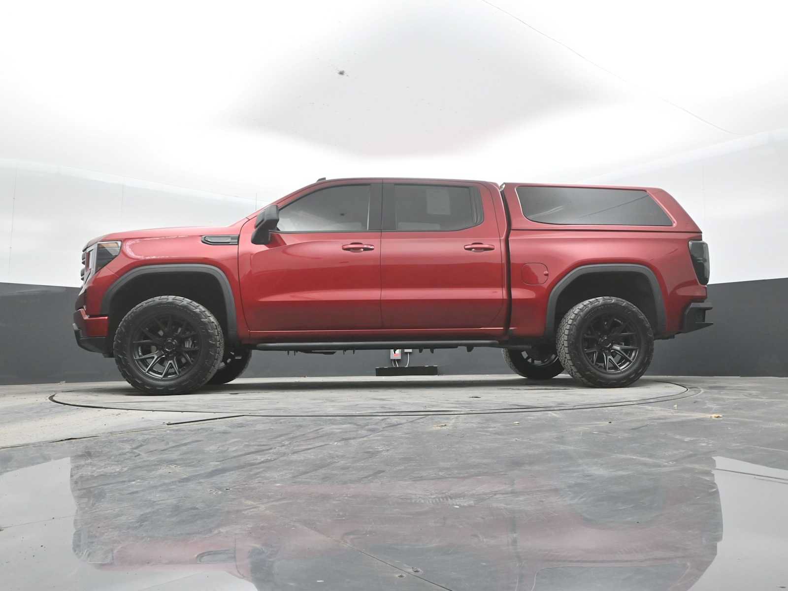 Used 2022 GMC Sierra 1500 Elevation w/ X31 Off-Road Package AWD/4WD image 25