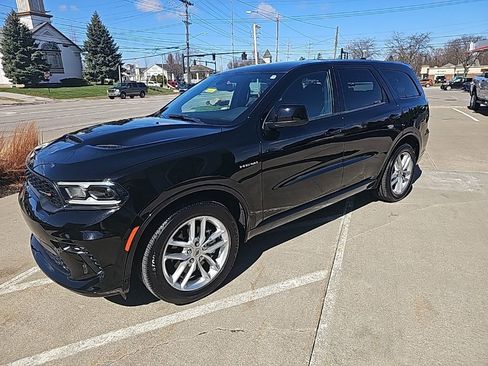 Certified 2025 Dodge Durango R/T w/ Trailer Tow Group IV image 11