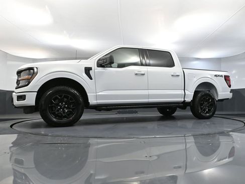 Used 2024 Ford F150 XLT w/ XLT Black Appearance Package image 54