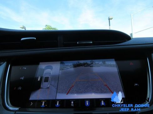 Used 2020 Cadillac XT6 Sport AWD/4WD image 25