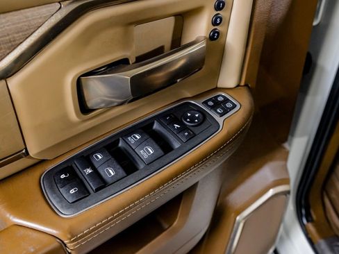 Used 2023 RAM 3500 Limited image 36