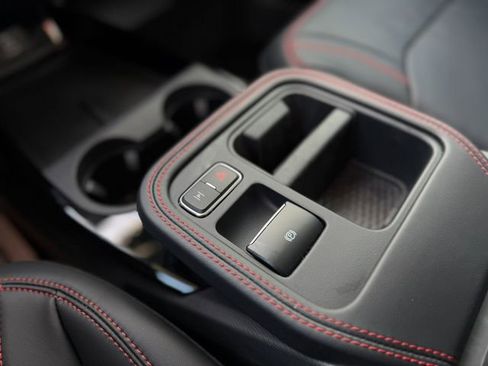 Used 2025 Ford Mustang Mach-E Premium w/ Sport Appearance Package image 39