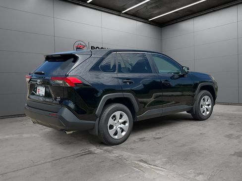 Certified 2025 Toyota RAV4 LE AWD/4WD image 5