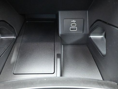 Used 2025 Ford Ranger XLT w/ FX4 Off-Road Package image 29