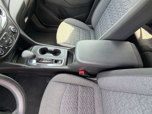 Used 2023 Chevrolet Equinox LT FWD image 18