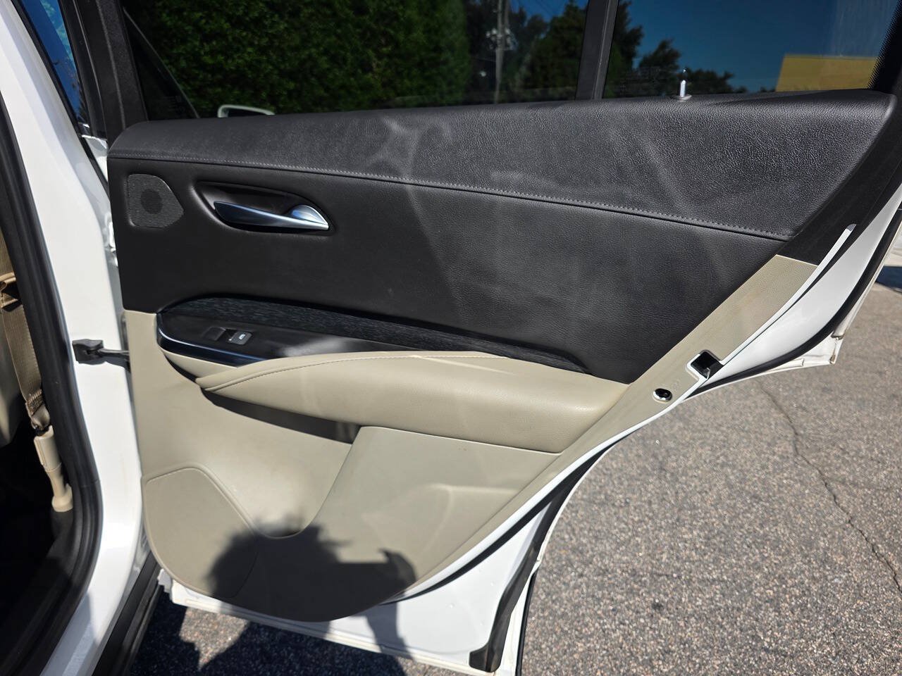 Used 2019 Cadillac XT4 Premium Luxury w/ Driver Awareness Package FWD image 33