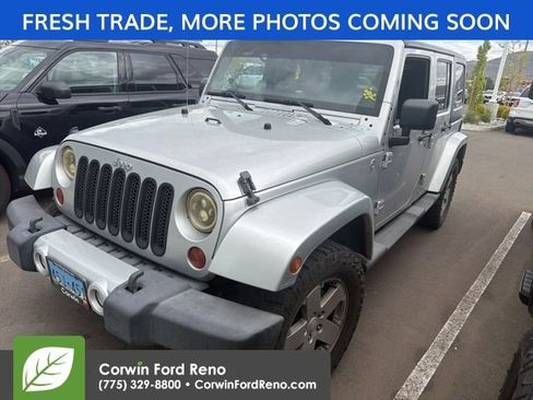 Used 2011 Jeep Wrangler Unlimited Sahara w/ Trailer Tow Group AWD/4WD image 3