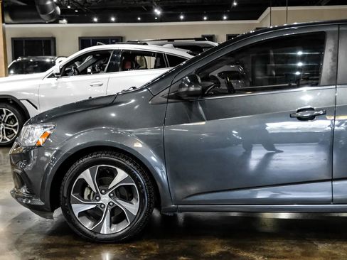 Used 2019 Chevrolet Sonic Premier FWD image 12