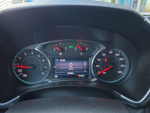 Used 2022 Chevrolet Equinox LT image 23