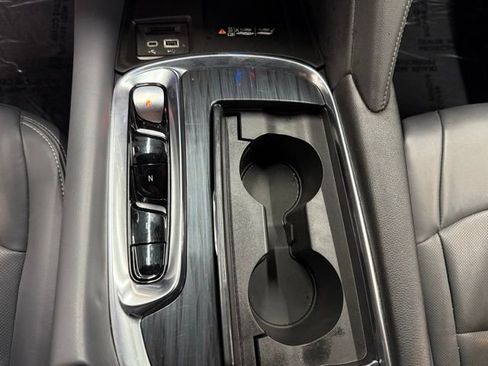 Used 2022 Buick Enclave Essence w/ Experience Buick Package image 23