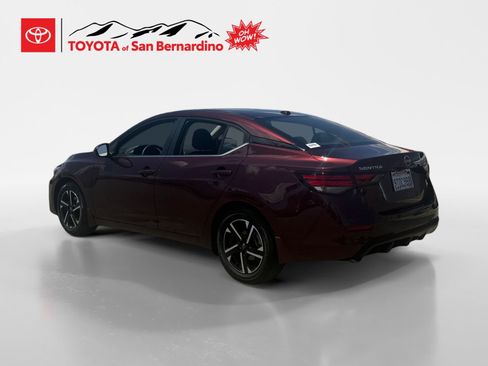 Used 2025 Nissan Sentra SV FWD image 3