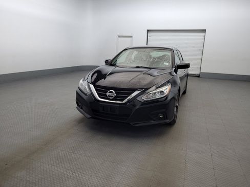 Used 2018 Nissan Altima 2.5 SV FWD image 15